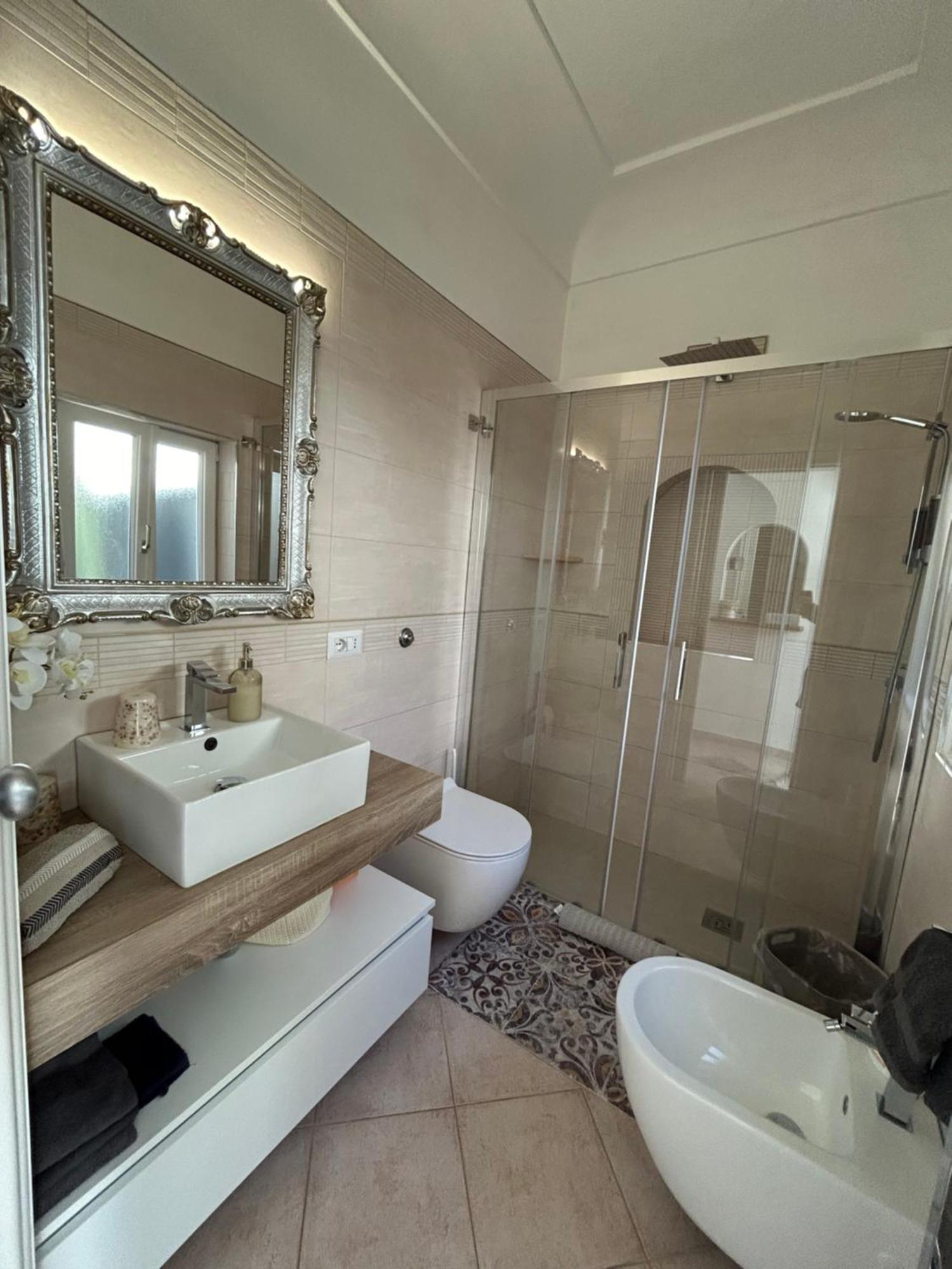 Marvelous Sea View Villa カプリ エクステリア 写真
